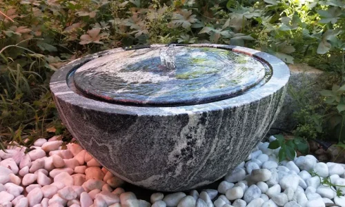 15 Unique Backyard Water Feature Design Ideas